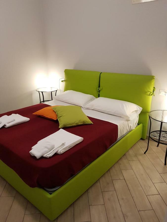 La Casa Di Abbi Apartment เนเปิลส์ ภายนอก รูปภาพ