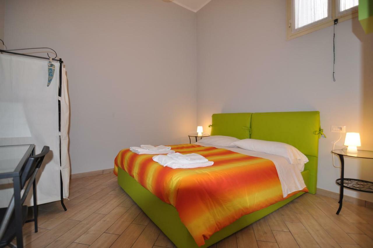 La Casa Di Abbi Apartment เนเปิลส์ ภายนอก รูปภาพ