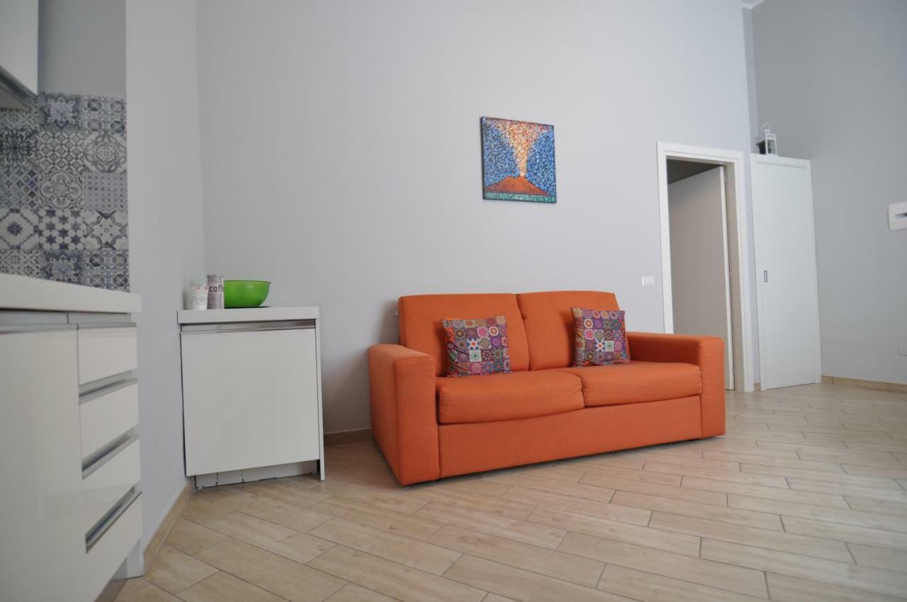 La Casa Di Abbi Apartment เนเปิลส์ ภายนอก รูปภาพ